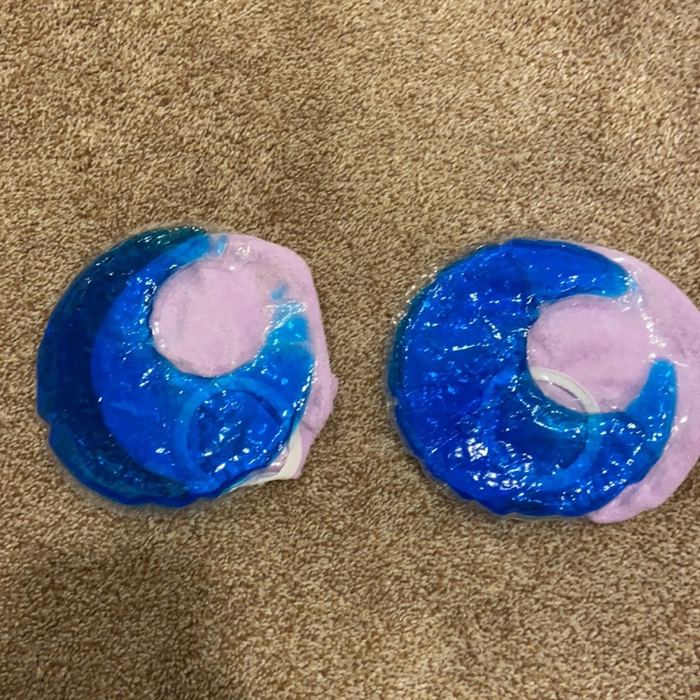Nursing Gel pads with washable cover